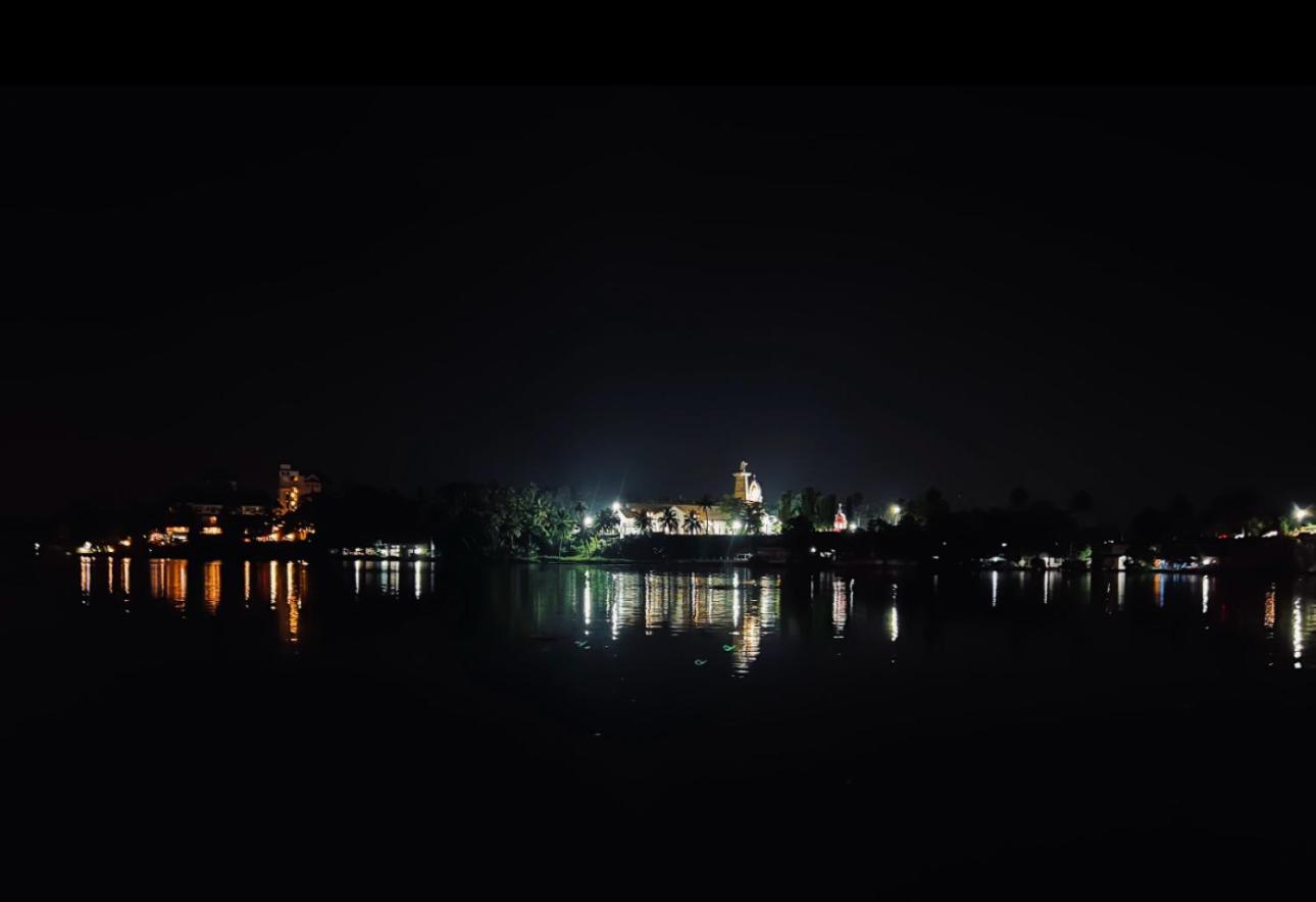 Jaladarshini Lakeside Gardens Coulão Exterior foto